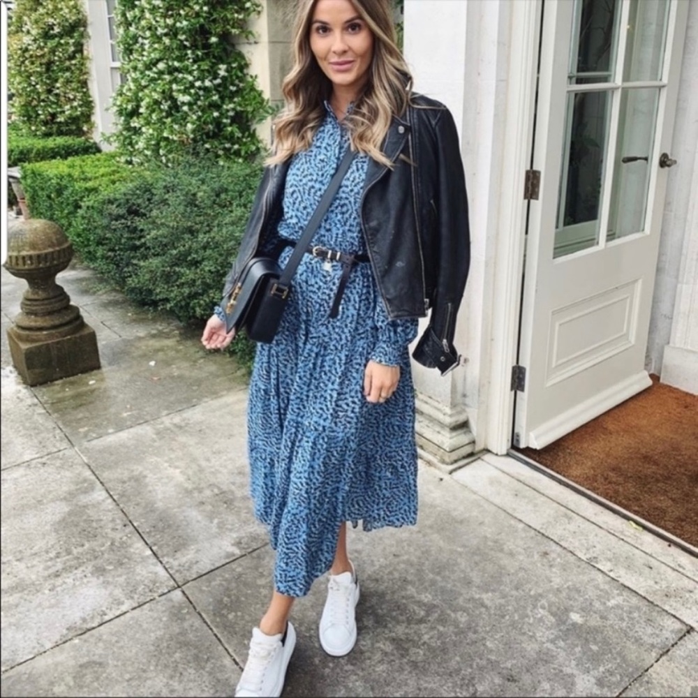 Zara blue printed midi tiered long sleeve dress blogger fav size small